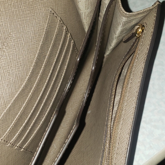 Michael kors wallet crossbody - Picture 4 of 5